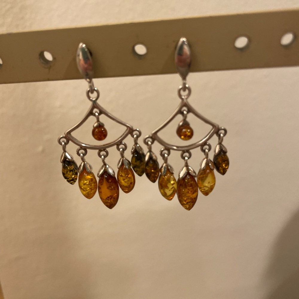 Sterling silver amber stones earrings